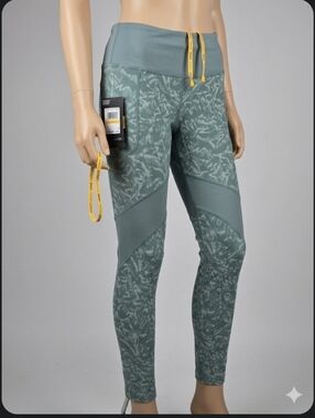 NWT Under Armour Womens Compression Leggings Women Underarmour Pants Small
